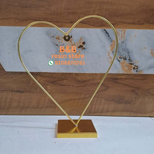 12 inch metal heart stand